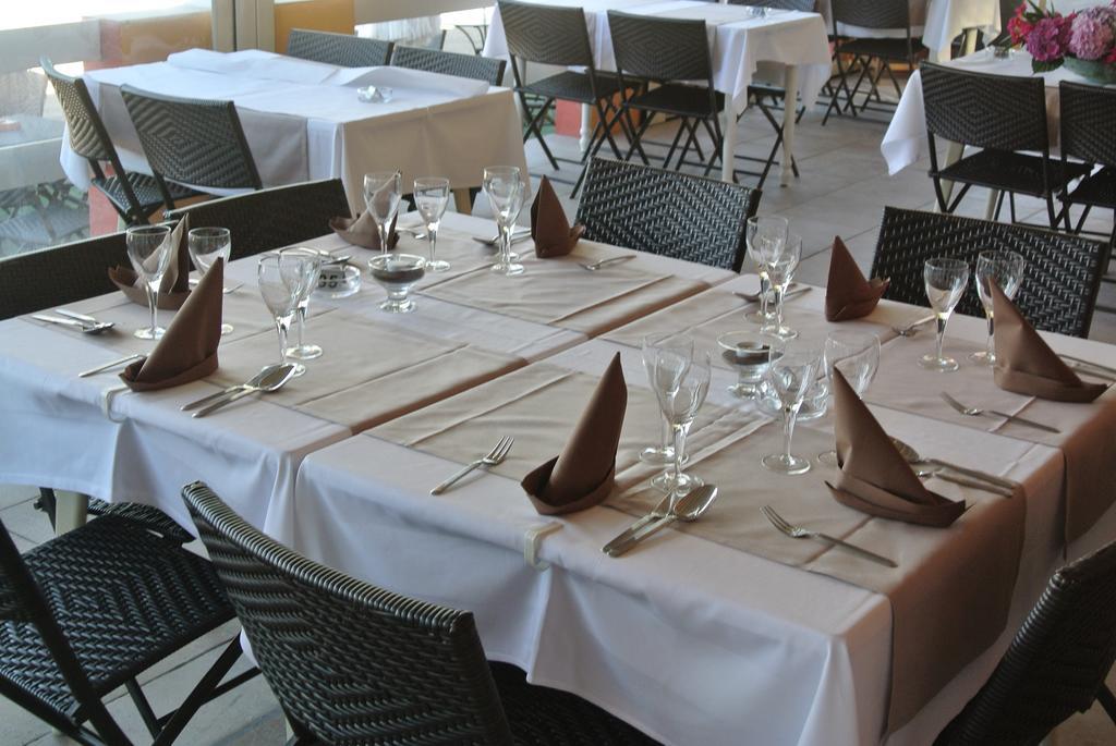 Tarcu Hotel Residence San Pieru מראה חיצוני תמונה