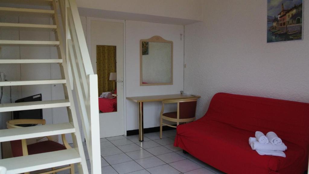 Tarcu Hotel Residence San Pieru מראה חיצוני תמונה