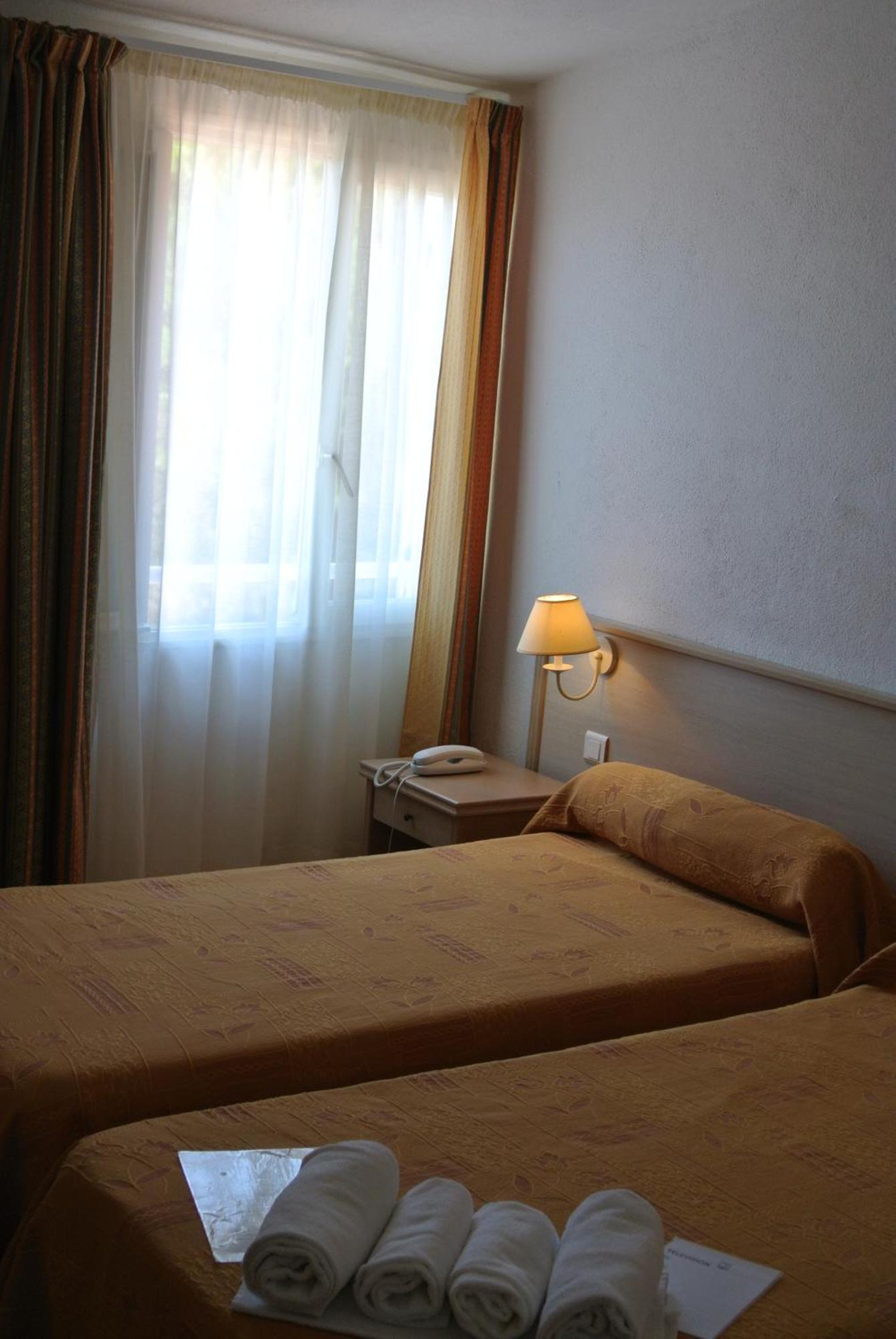 Tarcu Hotel Residence San Pieru מראה חיצוני תמונה